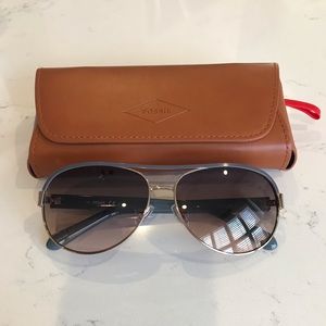 Fossil Aviator Sunglasses (NEW)